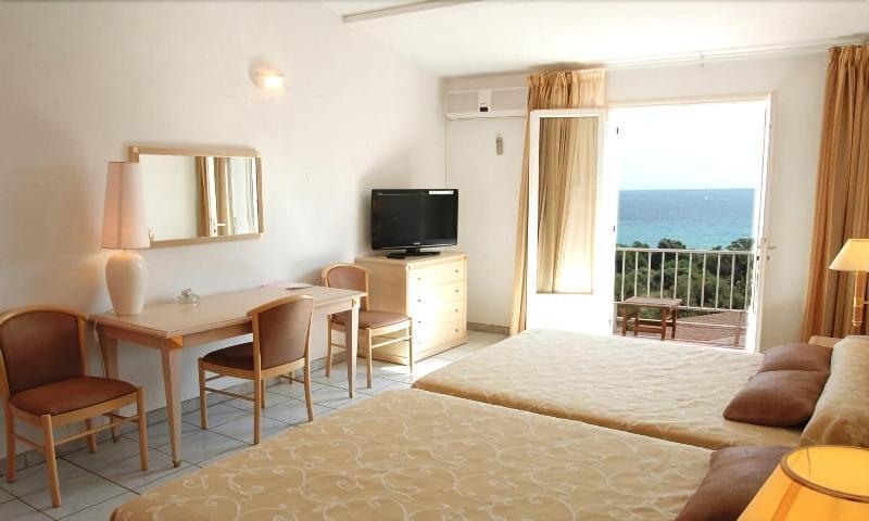 Hotel Residence San Pieru Tarcu Екстериор снимка