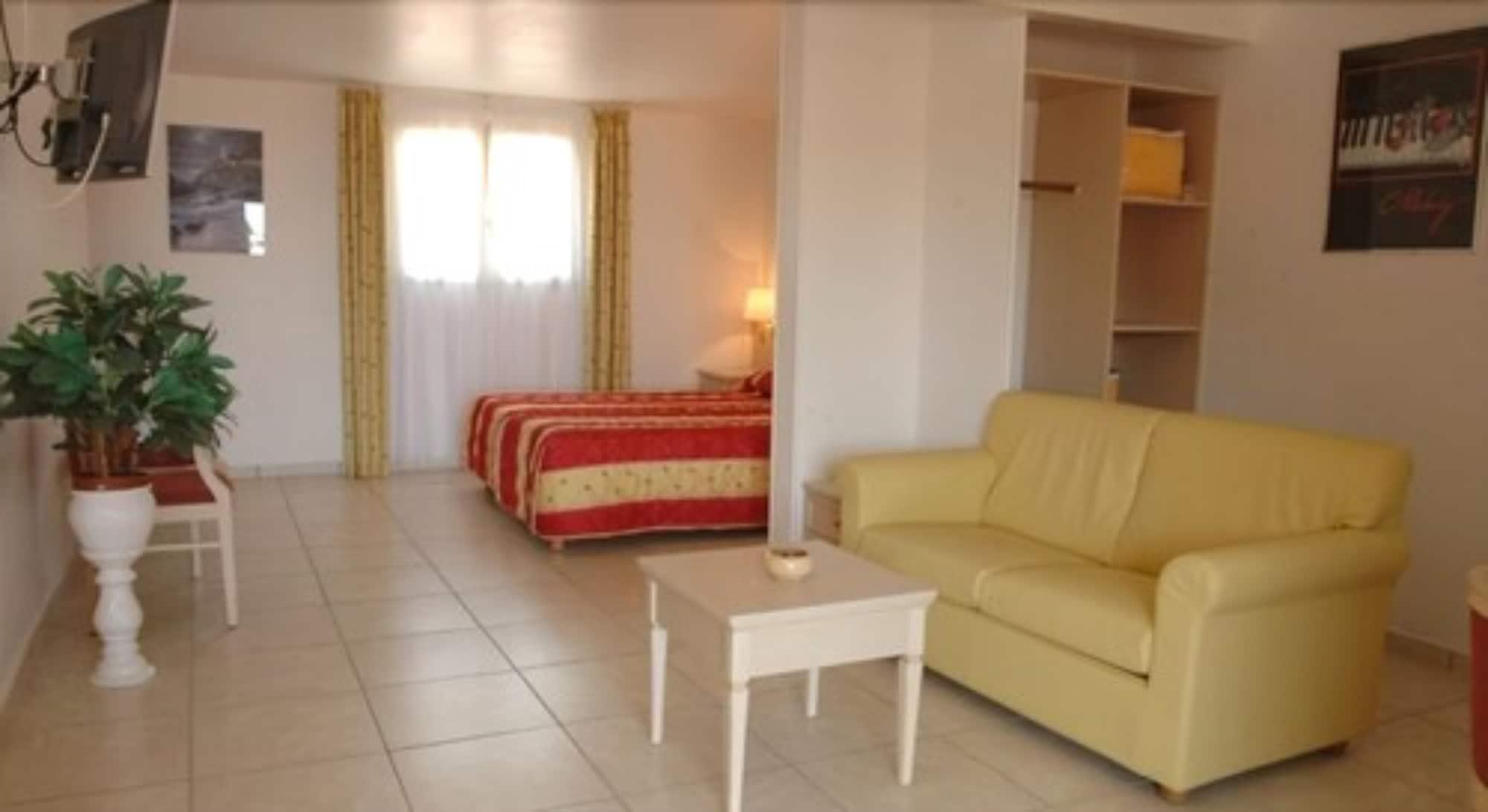 Hotel Residence San Pieru Tarcu Екстериор снимка