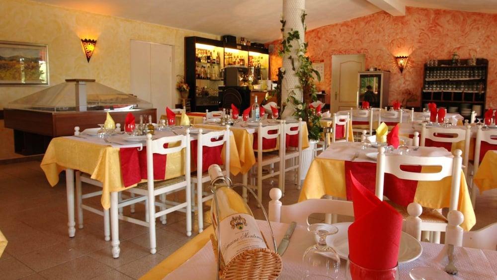 Hotel Residence San Pieru Tarcu Екстериор снимка