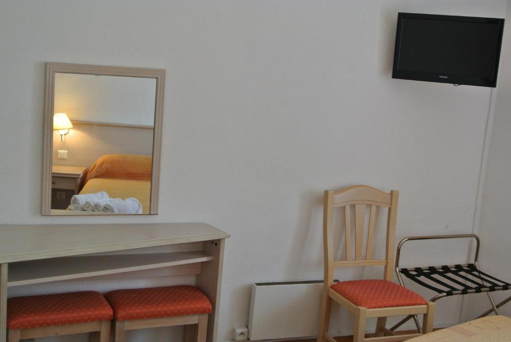Hotel Residence San Pieru Tarcu Стая снимка